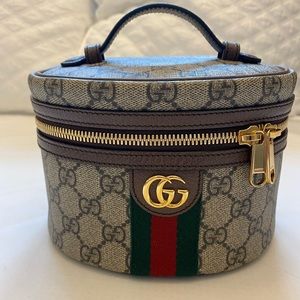 Gucci Ophidia GG Supreme Cosmetic Case